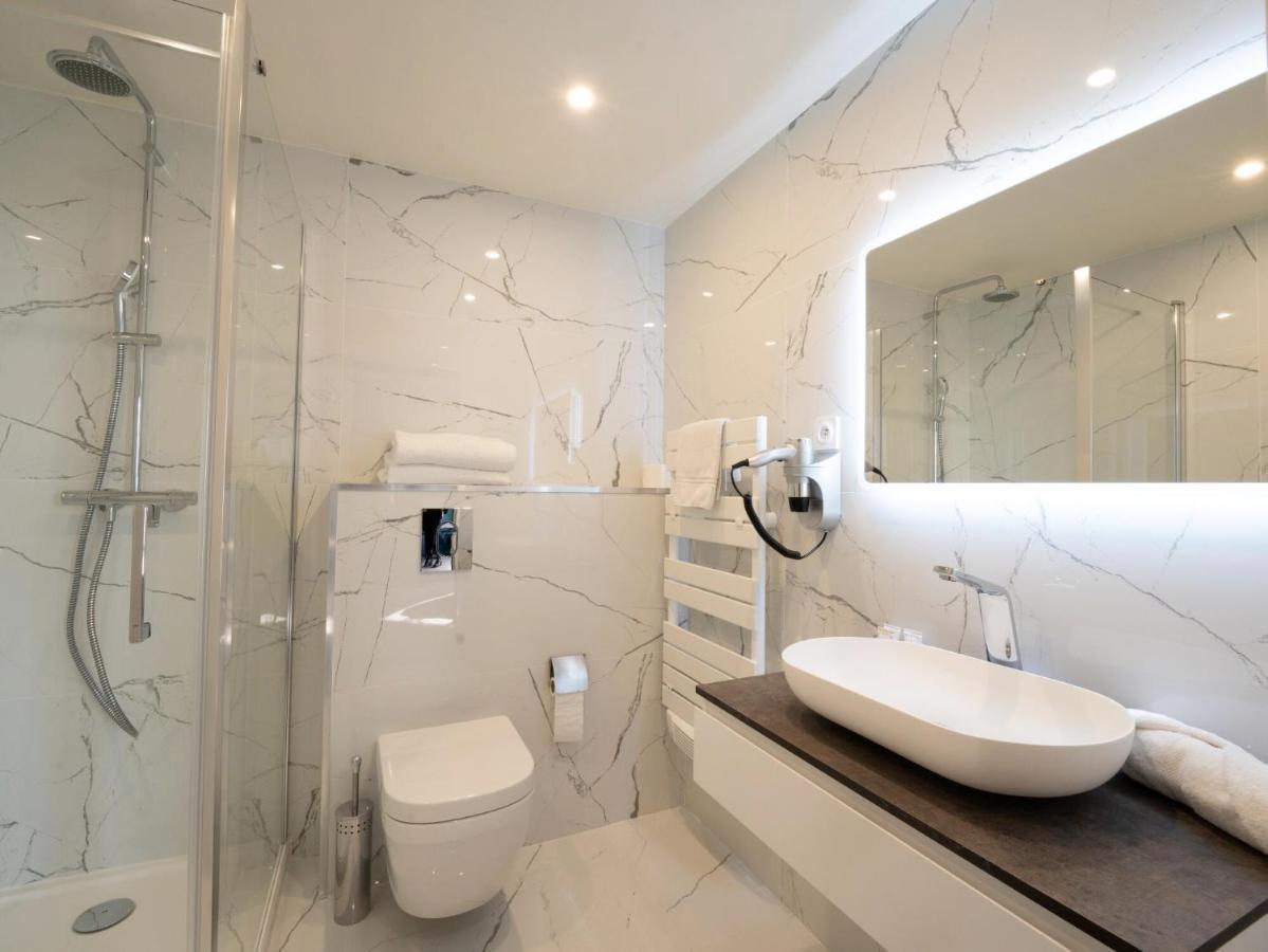 Casino Des Palmiers Hotel 4*