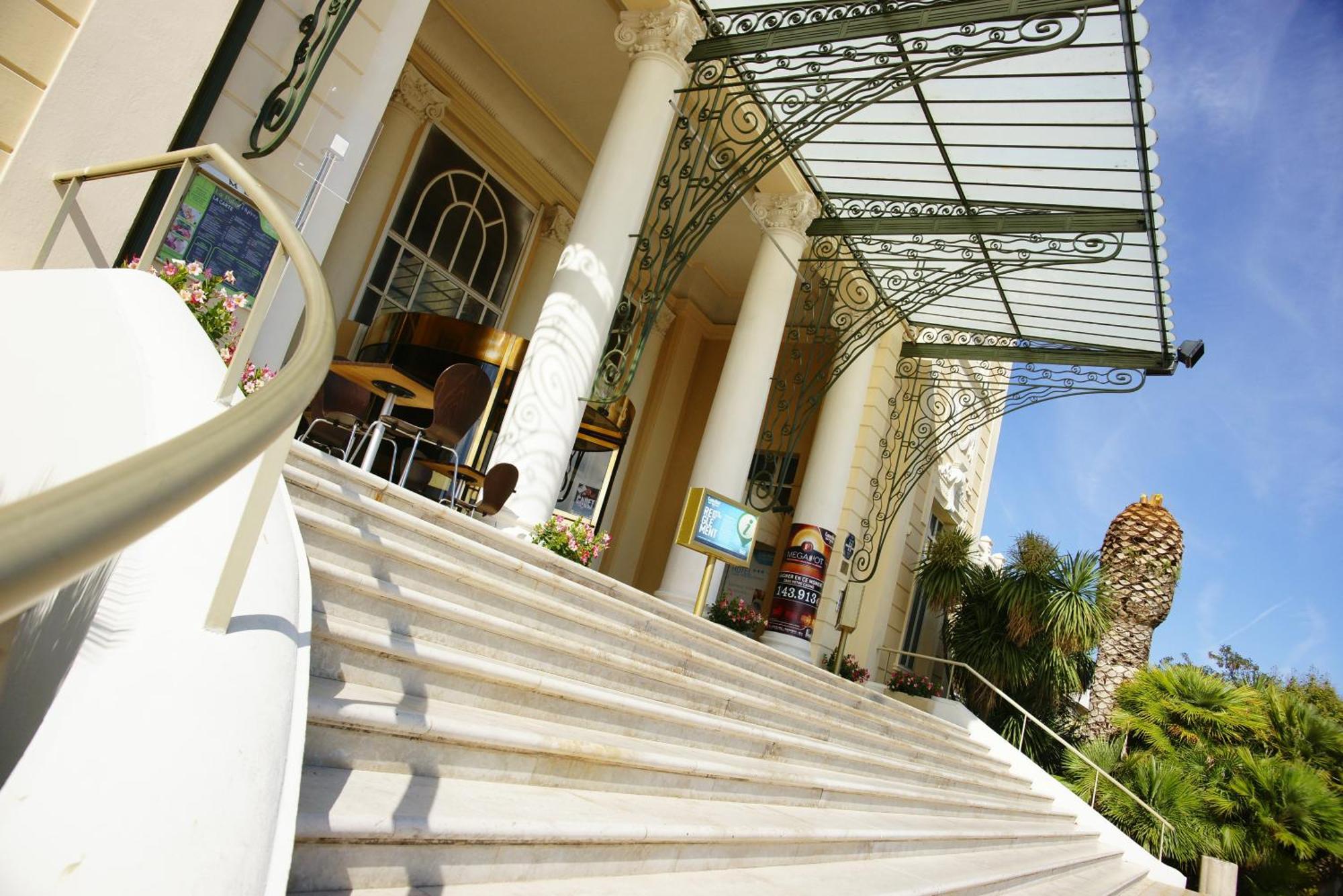 Hotel Casino Des Palmiers Hyères